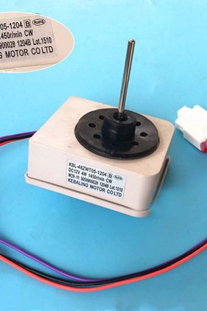 Parti del motore del ventilatore del frigorifero per TCL Omar KBL-48ZWT05-1204 DC12V 4W 1450r / min CW W29-11 3059900028 1204B